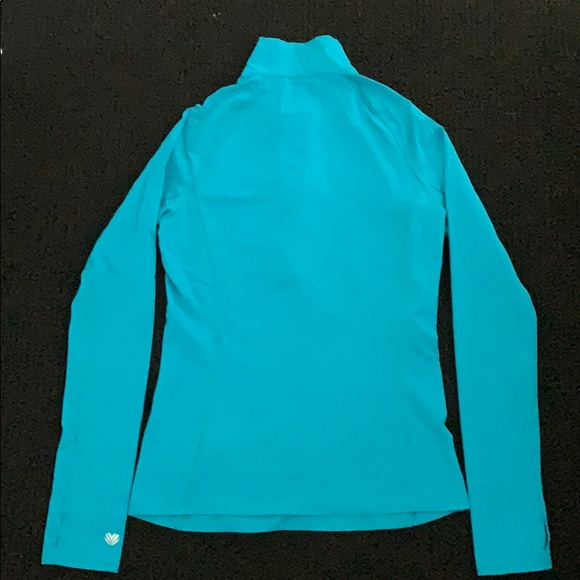 workout jacket - Picture 3 of 4